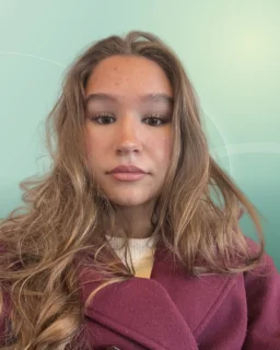 Profilfoto von Editha aus Leverkusen. Berufswunsch: Babysitter/in und Kellner/in. Branche: Bildung, Pädagogik und Events, Messen, Promotion.