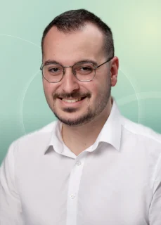 Profilfoto von Okan aus Löhne. Berufswunsch: Bürohelfer/in und Einkäufer/in. Branche: Lebensmittel, Getränke und Personalwesen, HR.