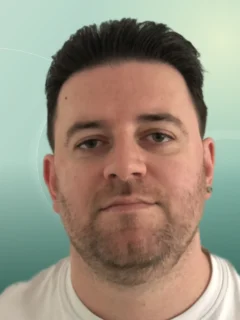 Profilfoto von Vasile-Aurelian aus Bergen. Berufswunsch: Schutz-und Sicherheitsfachkraft. Branche: Schutz, Ordnung, Sicherheit.
