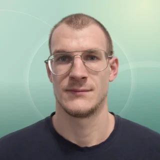 Profilfoto von Adrian aus Neumarkt in der Oberpfalz. Berufswunsch: Fachkraft – Kurier-, Express- und Postdienstleistungen. Branche: Logistik, Transport, Verkehr.