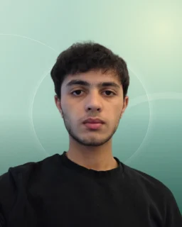 Profilfoto von Janyar,. Berufswunsch: Lagerhelfer/in und Logistikhelfer/in. Branche: Kundenservice.