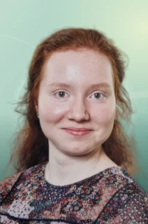 Profilfoto von Alesja aus Hagenbach. Berufswunsch: Lagerhelfer/in und Ordnungshelfer/in. Branche: Bauwesen, Architektur und Events, Messen, Promotion.