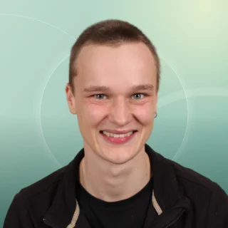 Profilfoto von Erik aus Kiel. Berufswunsch: Rezeptionist/in und Servicekraft. Branche: Gastronomie, Hotellerie, Tourismus.