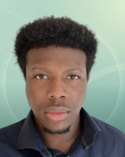 Profilfoto von Richard aus Düsseldorf. Berufswunsch: Buchhalter/in und Bürohelfer/in. Branche: Beratung, Consulting und Events, Messen, Promotion.