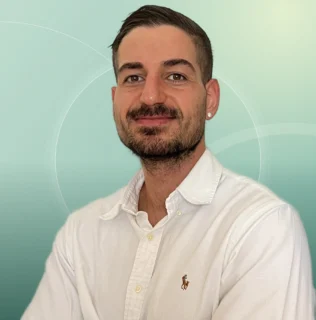 Profilfoto von Eren aus Raunheim bei Frankfurt. Berufswunsch: IT-Administrator/in und IT-Kundenbetreuer/in. Branche: Beratung, Consulting und IT, Informatik, Programmierung.