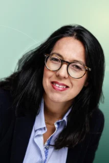 Profilfoto von Teresa aus Hattingen. Berufswunsch: Bürohelfer/in und Dolmetscher/in / Übersetzer/in. Branche: Bauwesen, Architektur und Bildung, Pädagogik.
