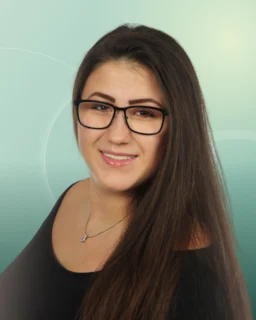 Profilfoto von Julia aus Grimma. Berufswunsch: Rechtsanwalt/-anwältin. Branche: Verwaltung, Öffentlicher Dienst.