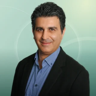 Profilfoto von Mehrdad aus Gießen. Berufswunsch: Betreuungskraft und IT-System-Elektroniker/in. Branche: IT, Informatik, Programmierung und Personalwesen, HR.