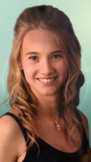 Profilfoto von Nikolett aus Chemnitz. Berufswunsch: Abfüller/in und Abo-Verkäufer/in. Branche: Körperpflege, Hauswirtschaft, Hygiene und Sales, Vertrieb.