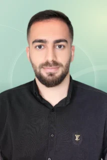 Profilfoto von Houman aus Stuttgart. Berufswunsch: Beamt(er/in) – Fernmelde- u. Elektron. Aufklärung (mittl. techn. Dienst). Branche: Elektronik.