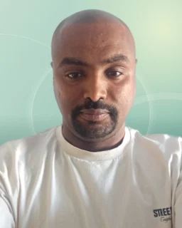 Profilfoto von Mekbib aus Butzbach. Berufswunsch: Abo-Verkäufer/in und Alltagshelfer/in. Branche: Bildung, Pädagogik und Lebensmittel, Getränke.