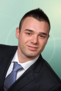 Profilfoto von Giuseppe aus Calw. Berufswunsch: Fertigungsmitarbeiter/in. Branche: Elektronik.