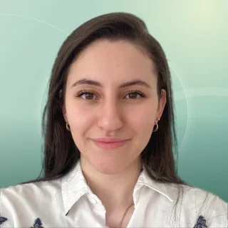 Profilfoto von Elif aus Darmstadt. Berufswunsch: IT-Sicherheitskoordinator/in. Branche: Bildung, Pädagogik und IT, Informatik, Programmierung.