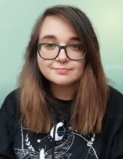 Profilfoto von Vanessa aus Offenbach am Main. Berufswunsch: Designer/in – Kommunikationsdesign. Branche: Bildung, Pädagogik und Design, Musik, Tanz, Schauspiel.