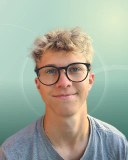 Profilfoto von Joris aus Gundelfingen. Berufswunsch: Produktionshelfer/in. Branche: Technik, Technologiefelder.