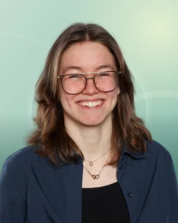 Profilfoto von Amelie aus Remchingen. Berufswunsch: Abfüller/in und Alltagshelfer/in. Branche: Gastronomie, Hotellerie, Tourismus und Haushalt, Babysitting.