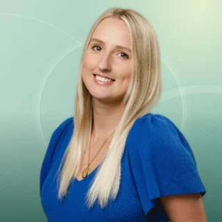 Profilfoto von Jacqueline aus Kürten. Berufswunsch: Assistenz der Geschäftsführung und Influencer-Marketing-Manager/in. Branche: Bildung, Pädagogik und Marketing, Werbung.