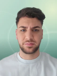 Profilfoto von Hani aus Neuried. Berufswunsch: Fachkraft – Lagerlogistik. Branche: Produktion, Fertigung.