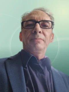 Profilfoto von Rino aus Heinsberg. Berufswunsch: Gastronomische/r Assistent/in. Branche: Gastronomie, Hotellerie, Tourismus.