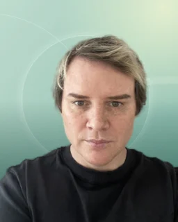 Profilfoto von Tino. Berufswunsch: Bürohelfer/in. Branche: Logistik, Transport, Verkehr.