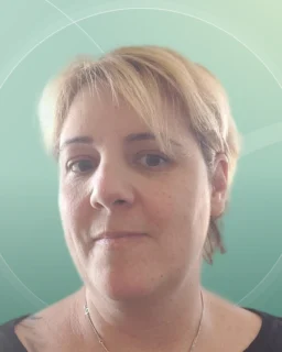 Profilfoto von Nicole aus Isny im Allgäu. Berufswunsch: Produktionshelfer/in. Branche: Produktion, Fertigung.
