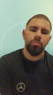 Profilfoto von Mohamed aus Mittweida. Berufswunsch: Fahrer/in. Branche: Produktion, Fertigung.