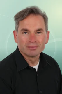 Profilfoto von Jose aus Vaterstetten. Berufswunsch: Hauswart/in/Haustechniker/in und Maschinen- und Anlagenführer/in. Branche: Produktion, Fertigung.
