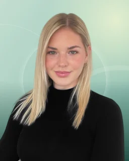 Profilfoto von Stefanie aus Esslingen am Neckar. Berufswunsch: Fließbandarbeiter/in und Alltagshelfer/in. Branche: Events, Messen, Promotion und Gastronomie, Hotellerie, Tourismus.