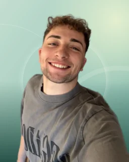 Profilfoto von Magnus aus Schwabbruck. Berufswunsch: Mediengestalter/in - Digital und Print. Branche: Design, Musik, Tanz, Schauspiel.