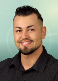 Profilfoto von Kevin aus Bergkamen. Berufswunsch: Kraftfahrzeugmechatroniker/in und Techniker/in (Maschinentechnik). Branche: IT, Informatik, Programmierung und Logistik, Transport, Verkehr.