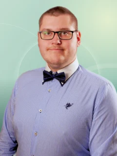 Profilfoto von Julian aus Bad Grund. Berufswunsch: Fahrer/in und Gestalter/in - Werbe- und Mediengestaltung. Branche: Design, Musik, Tanz, Schauspiel und Elektronik.