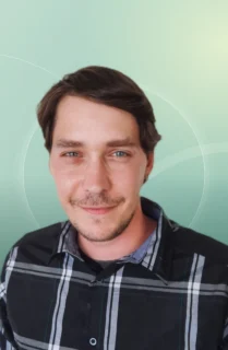 Profilfoto von Denny aus Ozero Shybyndy. Berufswunsch: Sicherheitstechniker/in (IT). Branche: Elektronik.