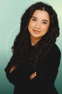 Profilfoto von Fathin aus Gießen. Berufswunsch: Service-Hostess/Host. Branche: Events, Messen, Promotion.