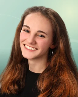 Profilfoto von Helen aus Chemnitz. Berufswunsch: Servicekraft. Branche: Bildung, Pädagogik.