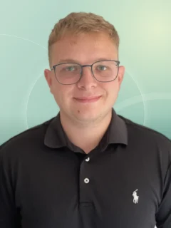 Profilfoto von Luca aus Paderborn. Berufswunsch: Einkäufer/in und Personalberater/in. Branche: Logistik, Transport, Verkehr und Management.