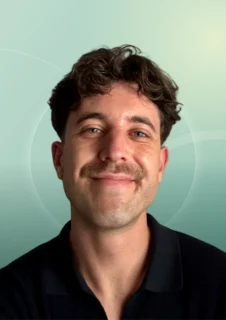 Profilfoto von Tobias aus Stuttgart. Berufswunsch: Moderator/in. Branche: Design, Musik, Tanz, Schauspiel und Medien, Verlag, Druck.