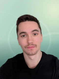 Profilfoto von Chris aus Stendal. Berufswunsch: Fahrer/in und Kaufmann/-frau – Groß- und Außenhandelsmanagement (Außenhandel). Branche: Logistik, Transport, Verkehr und Marketing, Werbung.