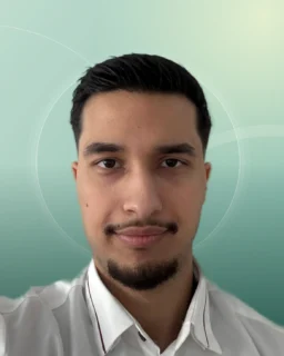 Profilfoto von Bugra aus Dortmund. Berufswunsch: Lagerhelfer/in. Branche: Logistik, Transport, Verkehr.