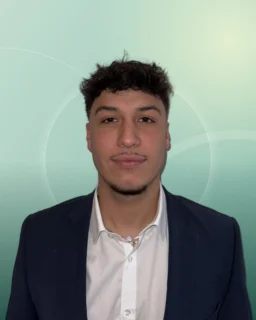Profilfoto von Aaron aus Kaufering. Berufswunsch: Bürohelfer/in. Branche: Wirtschaft, Sekretariat.