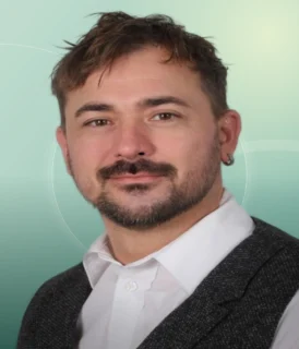 Profilfoto von Florian aus Nastätten. Berufswunsch: Kaufmann/-frau – Büromanagement. Branche: Sozialwesen, Religion und Verkauf, Handel.