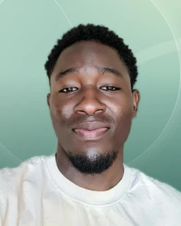 Profilfoto von Josias aus Mannheim. Berufswunsch: Produktionshelfer/in und Programmierer/in. Branche: IT, Informatik, Programmierung und Produktion, Fertigung.