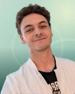 Profilfoto von Yanis aus Berlin. Berufswunsch: Fahrer/in und Lieferfahrer/in. Branche: Bauwesen, Architektur und Beratung, Consulting.