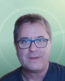 Profilfoto von Hendrik aus Pirna. Berufswunsch: Berufskraftfahrer/in. Branche: Logistik, Transport, Verkehr.