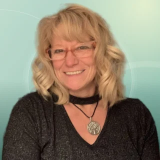 Profilfoto von Glasmacher aus Mechernich. Berufswunsch: 3D-Designer/in und Abwassermeister/in. Branche: Körperpflege, Hauswirtschaft, Hygiene und Kundenservice.