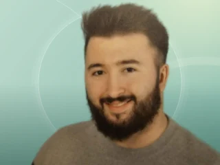 Profilfoto von Juneid aus Aachen. Berufswunsch: Lieferfahrer/in. Branche: Finanzen, Buchhaltung.