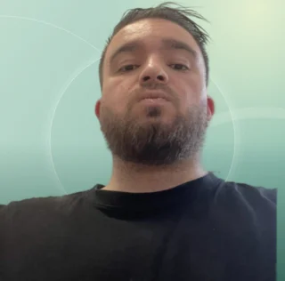 Profilfoto von Tayfun aus Gelsenkirchen. Berufswunsch: Lagerhelfer/in. Branche: Logistik, Transport, Verkehr.