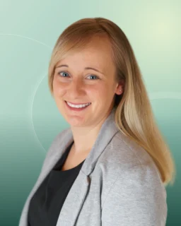 Profilfoto von Julia aus Wildsteig. Berufswunsch: Event-Moderator/in. Branche: Events, Messen, Promotion und Medien, Verlag, Druck.