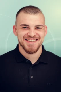 Profilfoto von Erik aus Wertheim. Berufswunsch: Reinigungskraft. Branche: Körperpflege, Hauswirtschaft, Hygiene.