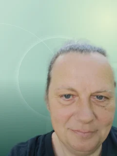 Profilfoto von Jana. Berufswunsch: Callcenter Agent/in und Warenverräumer/in. Branche: Körperpflege, Hauswirtschaft, Hygiene und Lebensmittel, Getränke.