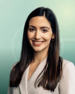 Profilfoto von Sofia aus Frankfurt am Main. Berufswunsch: Journalist/in und Model. Branche: Events, Messen, Promotion und Marketing, Werbung.